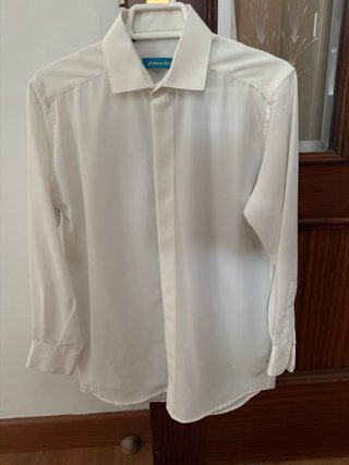 Traje de comunión azul y dorado