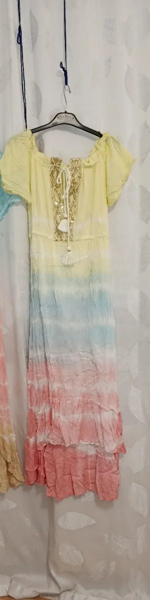 Vestido blanco de fiesta con brillos