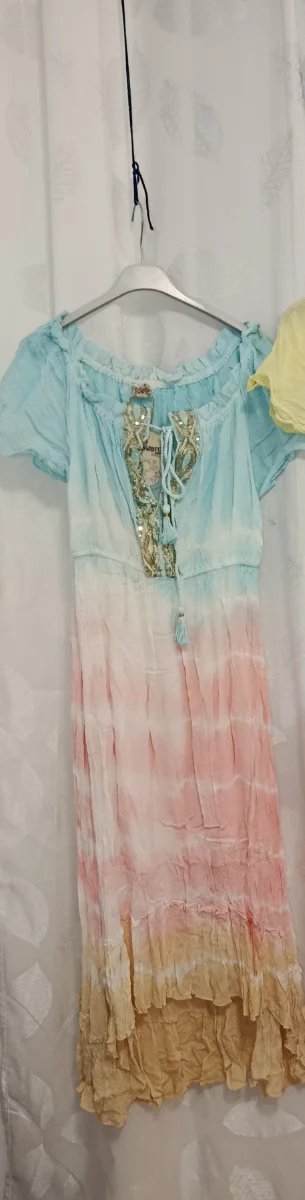 Vestido blanco de fiesta con brillos