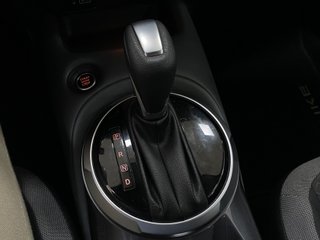 Nissan Juke N-Connecta 1.0 DIG-T 114CV DCT EL TOP!