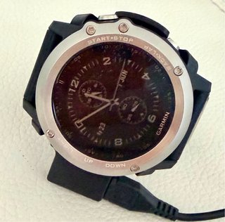 Garmin Fenix 3 HR sin estrenar.
