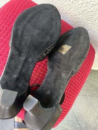 Zapatos de baile negros con lentejuelas
