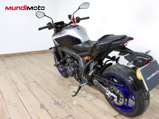 YAMAHA MT 09 SP