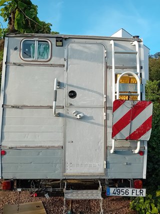 Nissan Navara d40 con celula camper pick up
