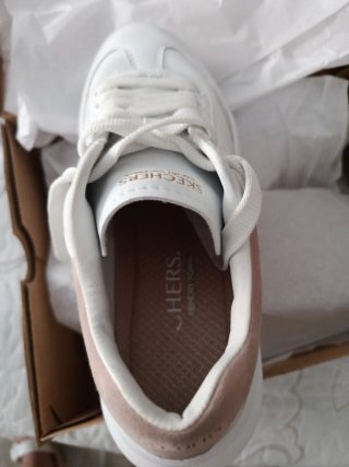 Deportivas Skechers Blancas y Rosas