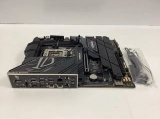 Placa Base ASUS ROG Strix Z790-F Gaming WiFi II