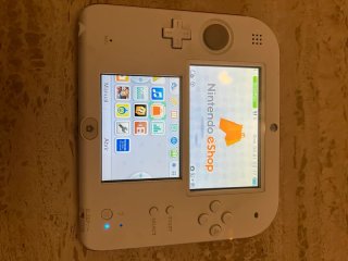 Nintendo 2DS Bianca e Rossa