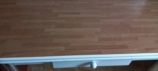 Mesa cocina extensible con cajón. Valladolid.