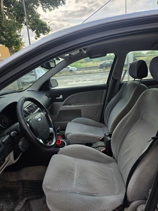 Ford Mondeo 2001