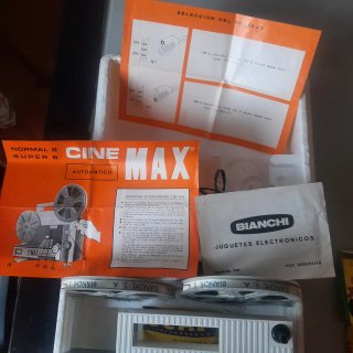 Proyector Cine Max BIANCHI Súper 8 Automático.