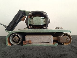 LIJADORA DE BANDA HEVILCA F110 AÑOS 70 (REPARAR)