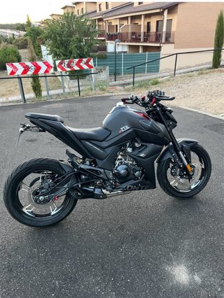 Moto Zontes ZT 125 U 2023 Negra