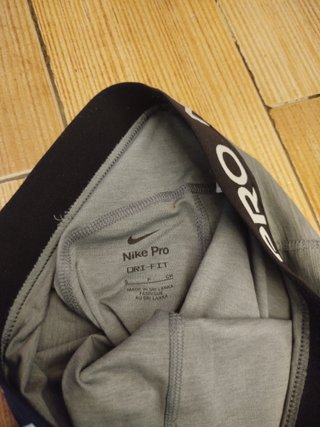 Mallas Nike Pro Grises