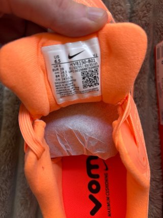 Nike Vomero Plus Naranja