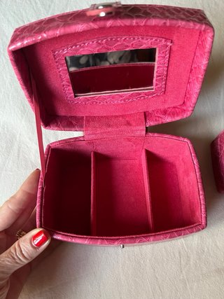 Joyero imitación piel labrada rosa
