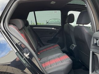 Volkswagen Golf gti tcr 2020