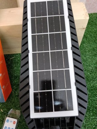 Lampioncino Solare FOYU 400W Staffa