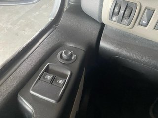 RENAULT TRAFIC 1.6 dCi Passenger Mixto Combi 6