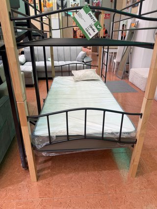 Litera de forja y madera