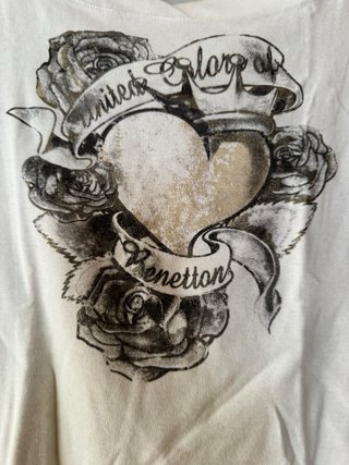 Camiseta Benetton manga larga corazón