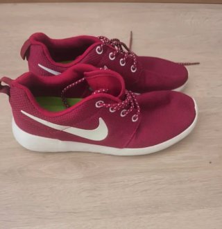 Zapatillas Nike Roshe Run Rojas