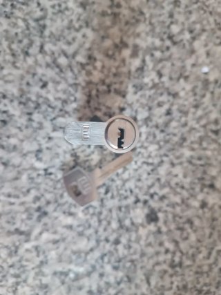 Cilindro de cerradura para puerta principal