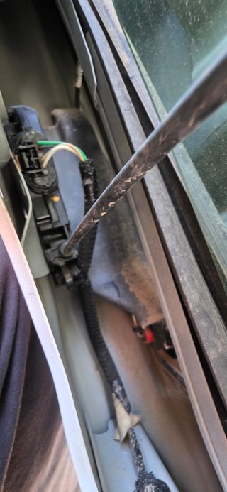 CERRADURA DELANTERA IZQUIERDA RENAULT TRAFIC 2016