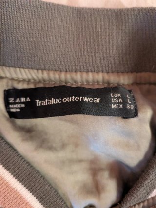 Campera Zara bordada Dreamers pájaros