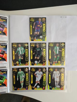 Álbum Panini Adrenalyn XL 25-26 Incompleto