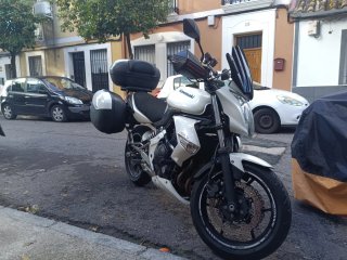 Kawasaki ER6N Naked Blanca - Muchos Extras