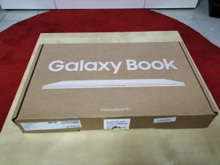 Portátil Samsung NP340XLA Plata