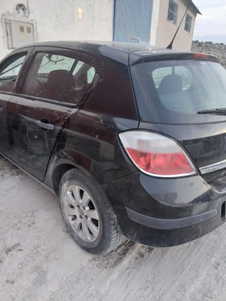 Coche para piezas