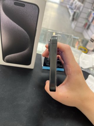 iPhone 15 Pro Max 256GB Gris