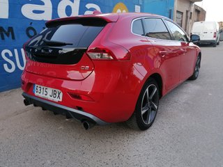 Volvo V40 2014