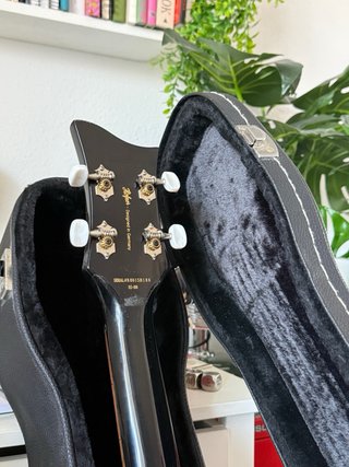 Bajo Hofner Negro hi series b bass