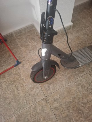 Patinete Eléctrico Negro
