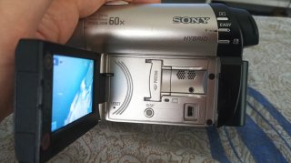Videocámara Sony Handycam DCR-DVD150 Plata