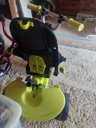 Triciclo infantil