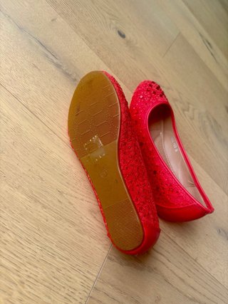 Manoletinas FAMA rojas talla 36