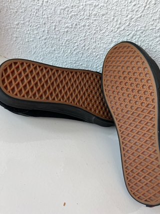 Zapatillas Vans Negras Hombre --Solo una puesta ..