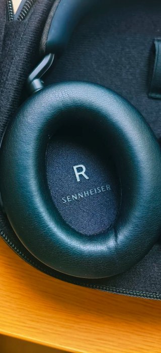 Auriculares bluetooth Shenheiser momentum 4