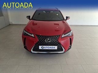 Lexus UX 2025