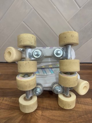 Patines 4 ruedas modelo Quad Blancos Iridiscentes