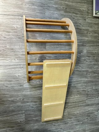 Arco y Tobogán Montessori Madera