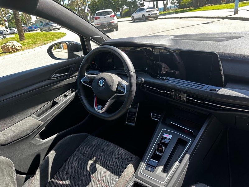 Volkswagen Golf 2022, foto 11