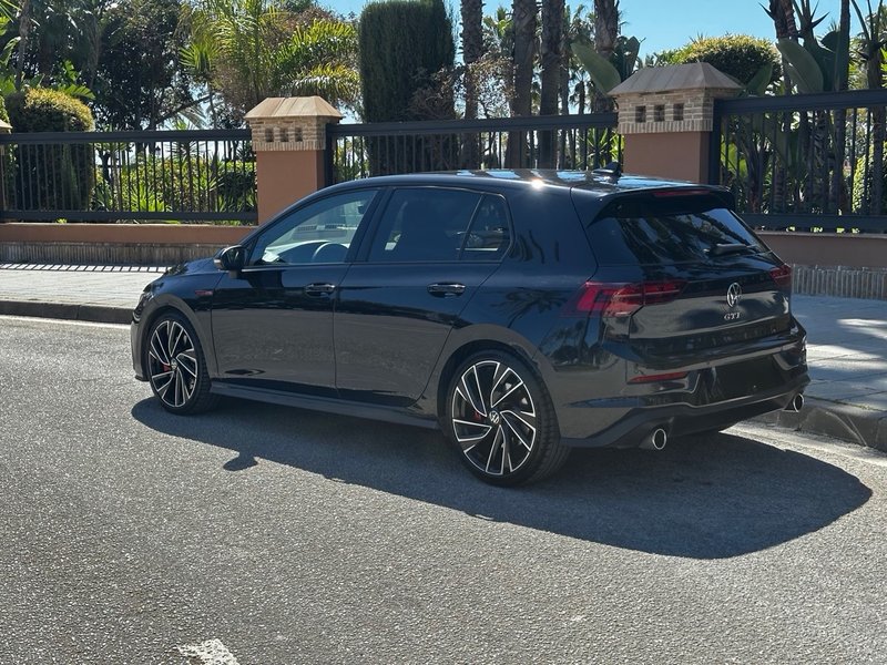 Volkswagen Golf 2022, foto 8