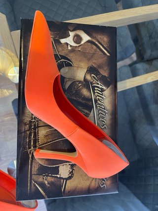 Zapatos de tacón Zara naranja talla 38