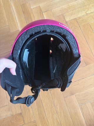 Casco de esquí rosa Wedze para niño.
