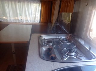 Caravana Knaus Vitara 400