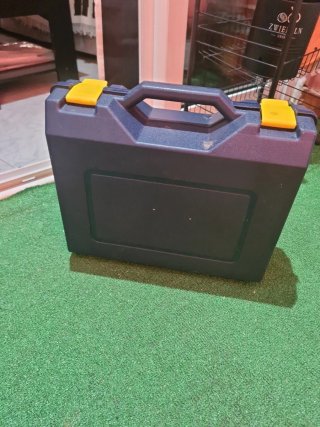 Taladro AEG 350W con maletín